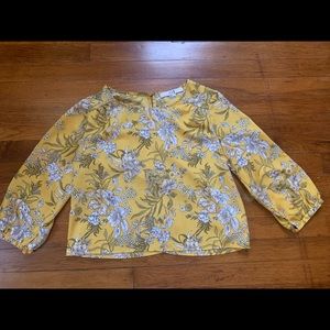 FOREVER 21 Crop blouse. Size Small